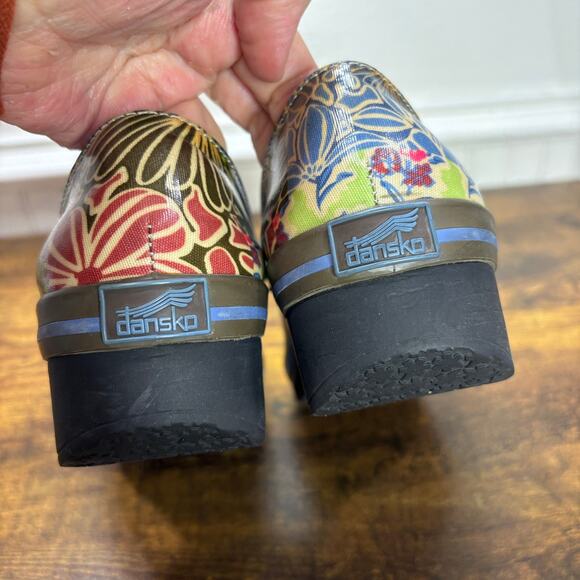 Dansko Size EU 38 Clogs Shoes Vegan Volley Floral Patchwork Boho Indie READ - Picture 9 of 14